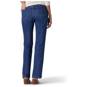**Lee** Women’s Instantly Slims Straight Leg Jean Classic Fit 10P